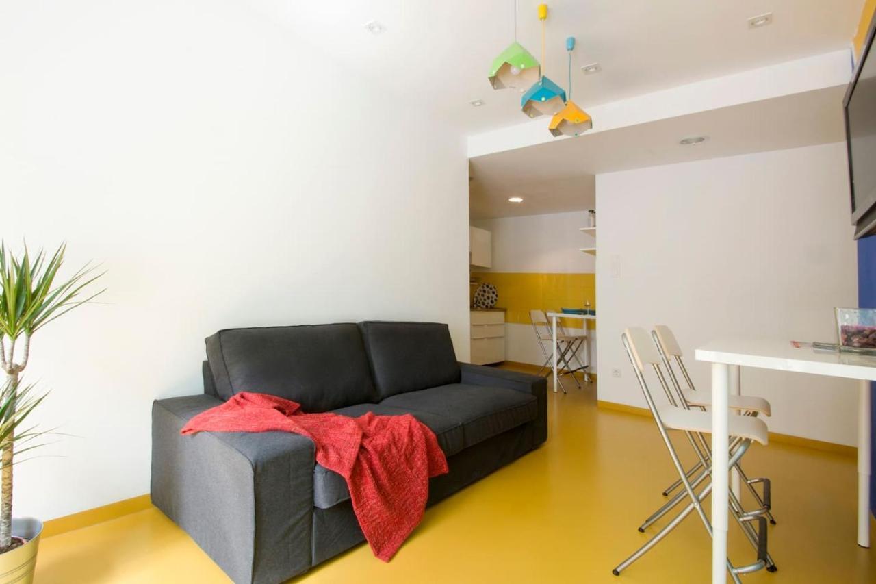 Modern Four Bedroom Apartment In Palace District Budapest Exterior foto
