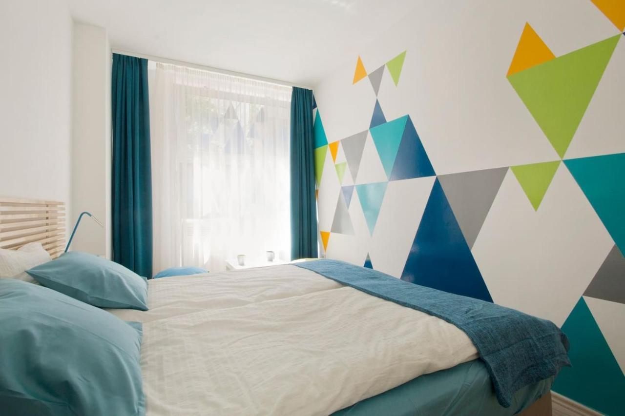 Modern Four Bedroom Apartment In Palace District Budapest Exterior foto